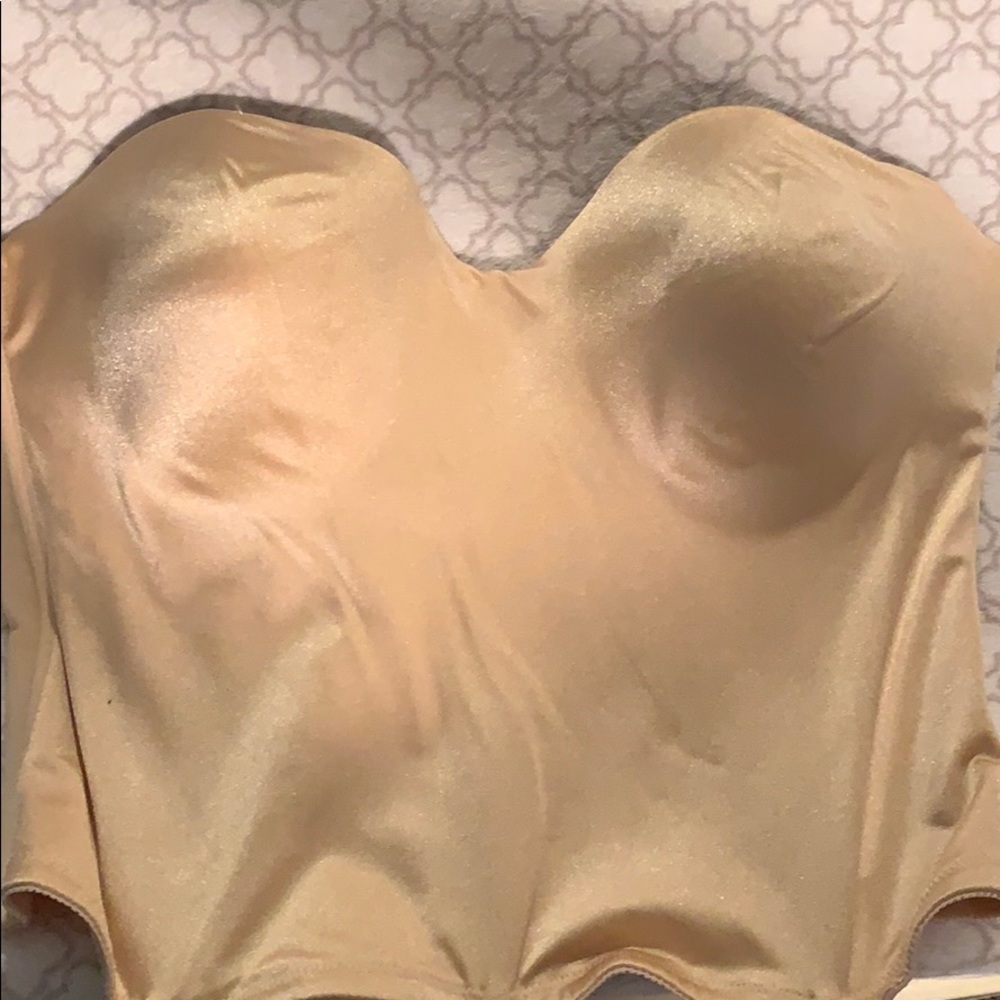 Strapless bra